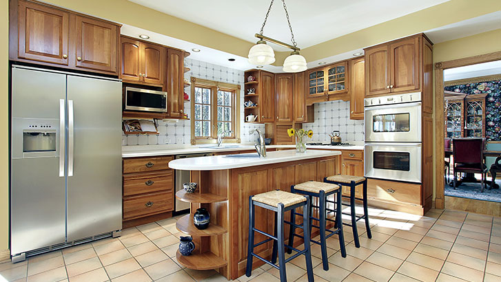 Pros of cons of laminate countertops in a kitchen remodeling in Stafford, TX.